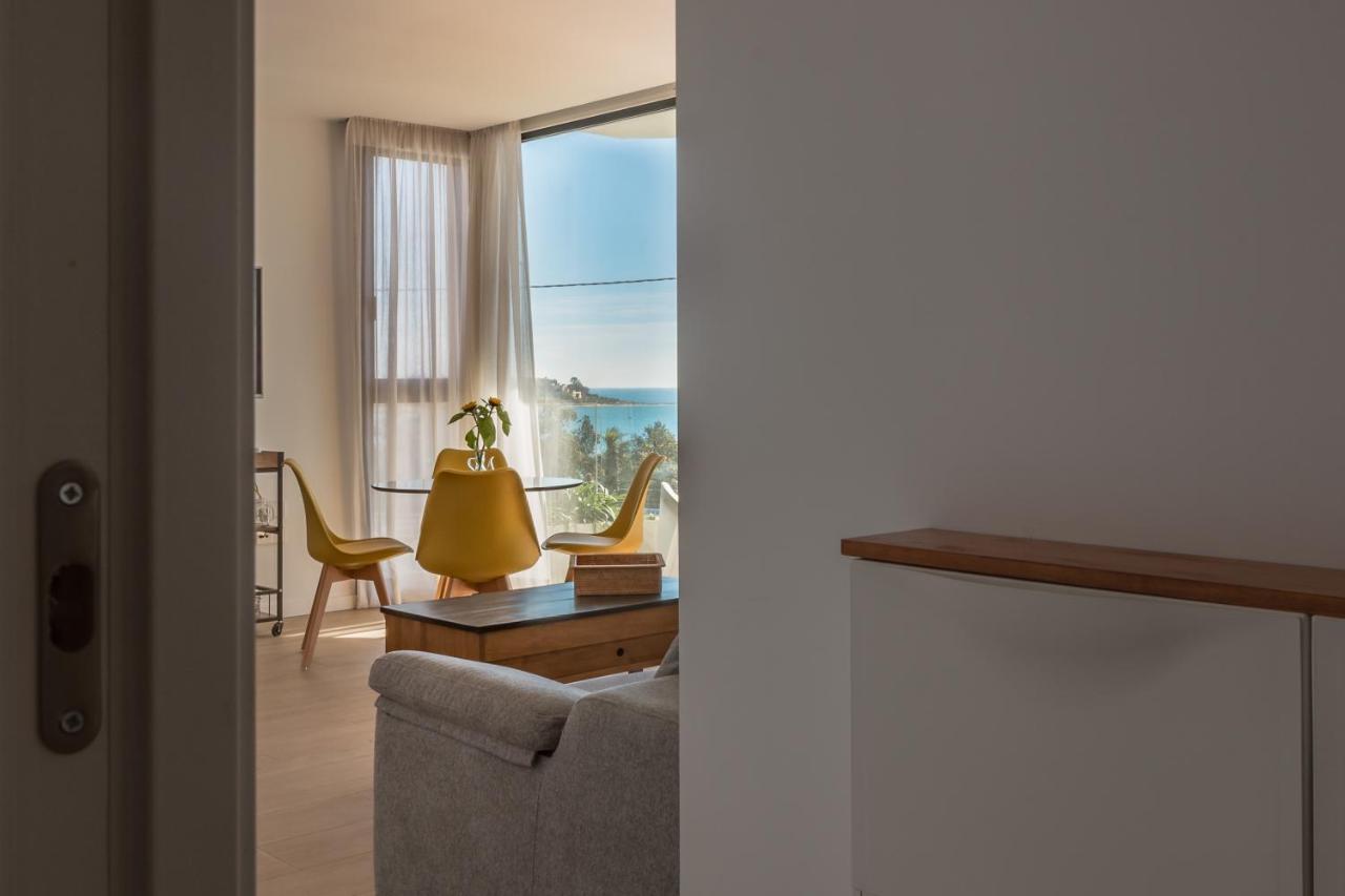 Modern Sea Front Sea Waves Alicante Exterior foto